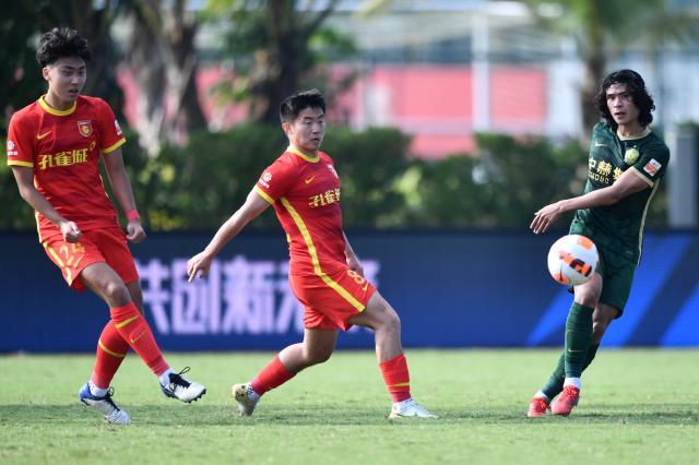 【中超】阮奇龙梅开二度潘喜明乌龙 国安4比0河北队